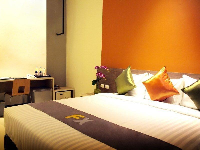 D Varee Xpress Makkasan Hotel Banguecoque Exterior foto
