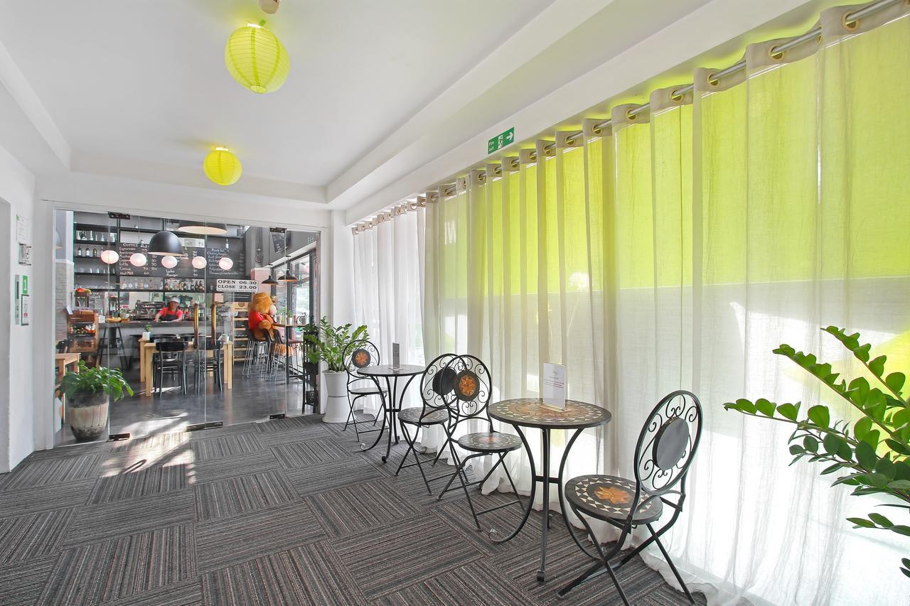 D Varee Xpress Makkasan Hotel Banguecoque Exterior foto