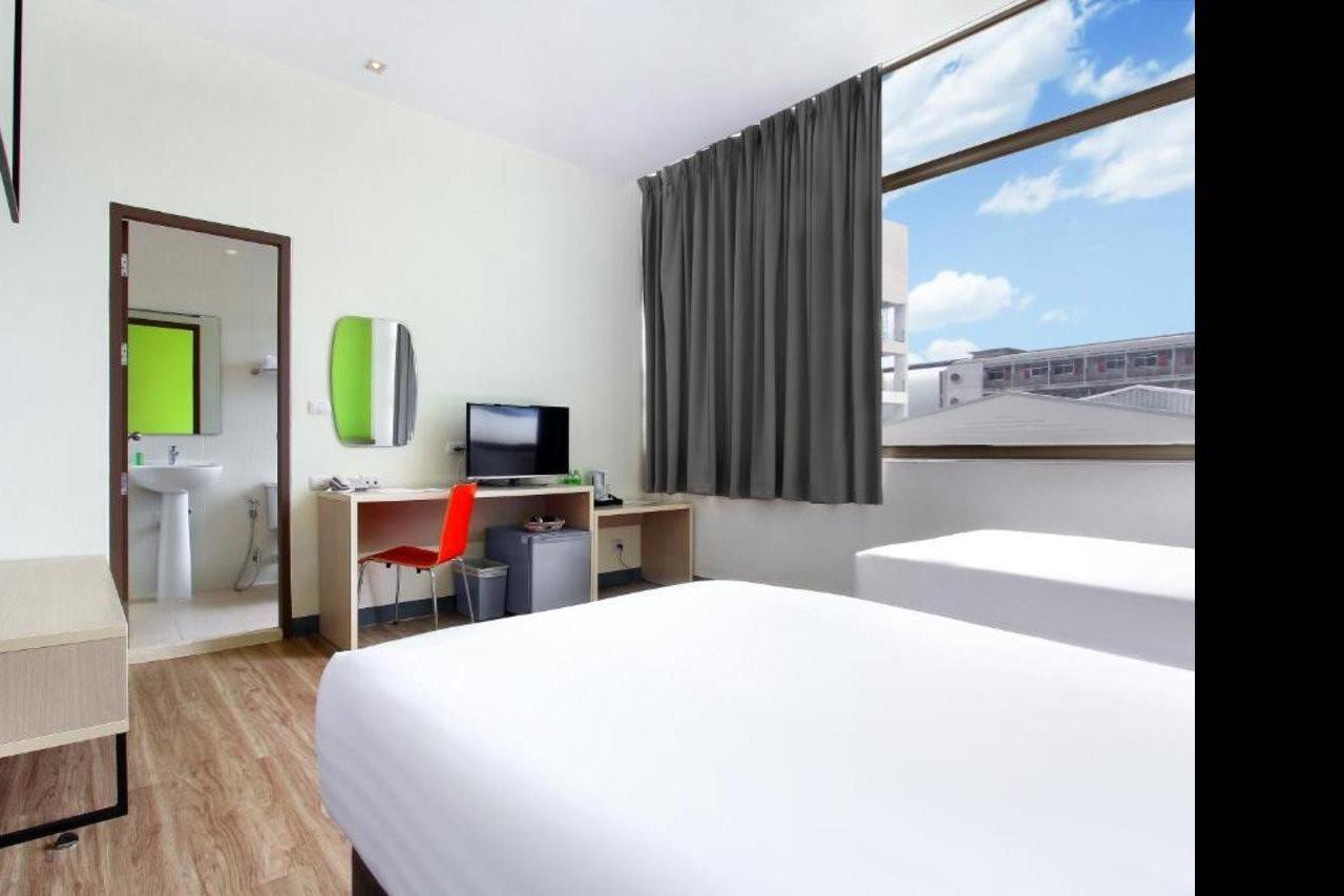 D Varee Xpress Makkasan Hotel Banguecoque Exterior foto